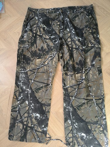 Boohoo man camo cargo trousers - boohoo,